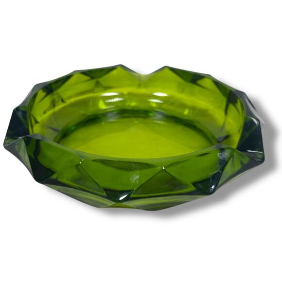 Vintage Viking Glass Cigar Ashtray MCM 8.5" Green Diamond Faceted Diamond Cut - Picture 1 of 8